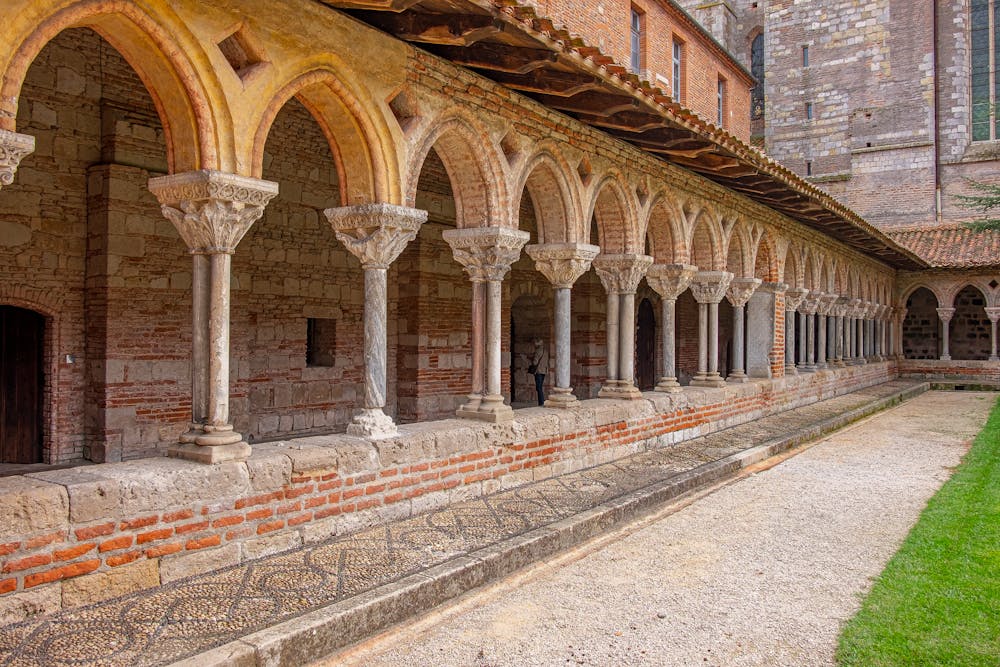 Cosa vedere da Tolosa fino a Bordeaux: Moissac Cosa visitare da Tolosa a Bordeaux: Moissac